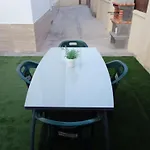 Casa En Jerez Con Patio Cerca De La Playa Y De La Sierra *