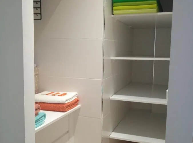 Casa En Jerez Con Patio Cerca De La Playa Y De La Sierra