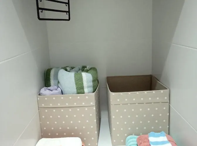 Casa En Jerez Con Patio Cerca De La Playa Y De La Sierra *