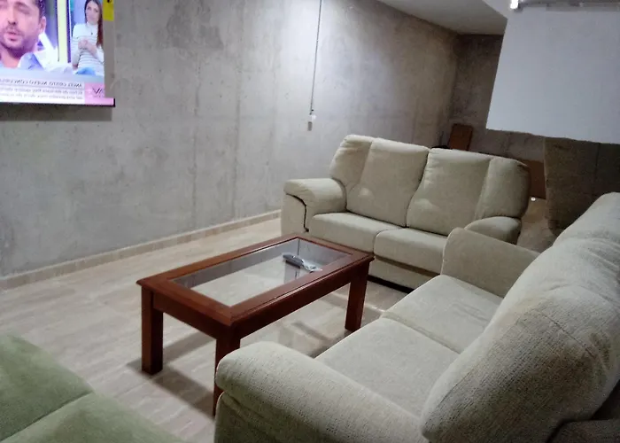 Casa En Jerez Con Patio Cerca De La Playa Y De La Sierra * Jerez de la Frontera