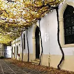 Casa En Jerez Con Patio Cerca De La Playa Y De La Sierra